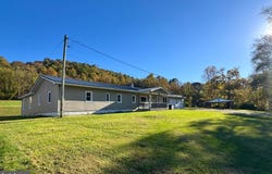 14967 BILGER Road, MOUNT UNION, PA 17066