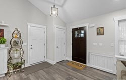 5860 Scenic Bluff Drive, Brighton, MI 48116