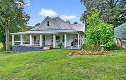 88 CHURCH St, Hayden, AL 35079