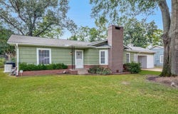 916 Lock St, Nacogdoches, TX 75964