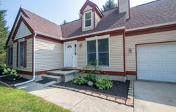 399 Conestoga Drive, Chesterton, IN 46304