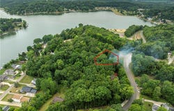 E Mohawk Drive unit: 243, Malvern, OH 44644