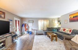 902 Rosedale Ave, Loudon, TN 37774