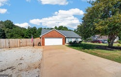 104 Oconee Meadows Lane, Eatonton, GA 31024