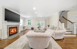 35 Marshall Rd, Wellesley, MA 02482