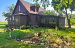 302 N 5Th Street, Lanesboro, IA 51451