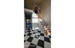 18 Mayberry Drive, Tinton Falls, NJ 07724