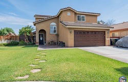1237 R Tamayo St, Calexico, CA 92231