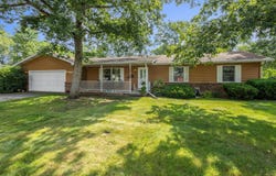 605 Cedar Street NW, DeMotte, IN 46310