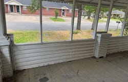 705 N HYATT Street, Monticello, AR 71855