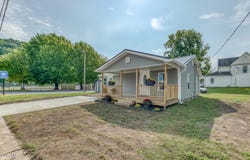 806 4th Street, Elizabethton, TN 37643