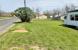 1115 S Thiele Lane, Fredericksburg, TX 78624