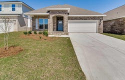 5889 Dove Nest Rd, Gulf Breeze, FL 32563