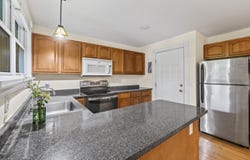 22 Oak Street, Brunswick, ME 04011