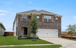 1660 Edgeway Drive, Aubrey, TX 76227