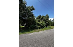 138 Illinois Street, Lanark Village, FL 32322