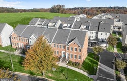 821 HERMAN WAY, SYKESVILLE, MD 21784