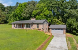 2411 Woolson Road, Chattanooga, TN 37406