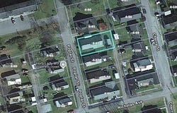 228 Poplar St., Rainelle, WV 25962