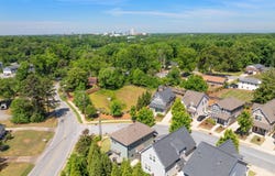 14 Greenridge Dr, Greenville, SC 29607