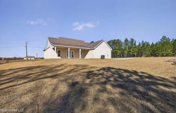 3 Shadow Wood Drive, McHenry, MS 39561
