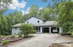 8464 Pleasant Hill, Lithonia, GA 30058
