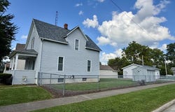 501 N Columbus St., Crestline, OH 44827