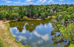 111 Post Oak Dr, Elgin, TX 78621