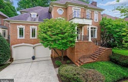 6706 HONESTY DR, BETHESDA, MD 20817