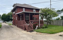 1051 Oakwood Avenue NE, Massillon, OH 44646