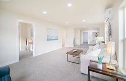 1214 S 5TH Ave, Kelso, WA 98626
