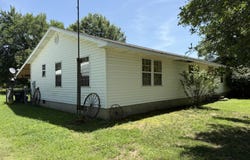 2444 County Road 4345, Coffeyville, KS 67337