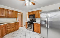 2100 Illinois St, Racine, WI 53405