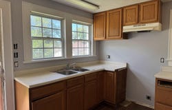 319 LAPSLEY AVENUE, ANNISTON, AL 36207