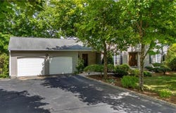 61 Kimberly Lane, Cranston, RI 02921