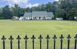 1113 W Holland, White Hall, AR 71602