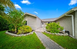 1318 SW 82nd Terrace, North Lauderdale, FL 33068