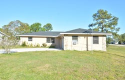 569 SE Fallon Drive, Port Saint Lucie, FL 34983