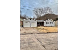 1031 5th street, New Martinsville, WV 26155
