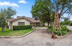 300 Summit Ridge Road, Burnet, TX 78611
