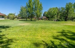 120 Desiderata, Bishop, CA 93514