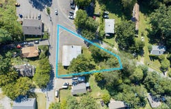 475 Deaverview Road, Asheville, NC 28806