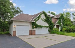 9568 57th Street N, Lake Elmo, MN 55042