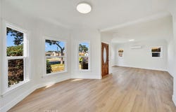 140 W 101st Street, Los Angeles, CA 90003