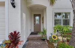 1265 NW Leonardo Circle, Port Saint Lucie, FL 34986