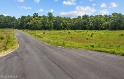 502 Red Drum Way E lot: 14, Swansboro, NC 28584