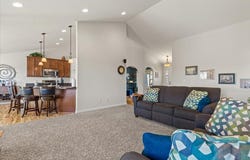 65 Rushmore Ln, Hartford, WI 53027