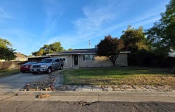 275 Ida Way, Hanford, CA 93230