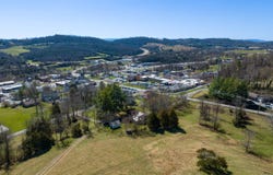 1820 Old Knoxville Road, Tazewell, TN 37879