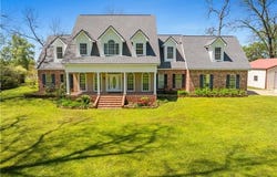 1524 PALMER CHAPEL Road, Pineville, LA 71360